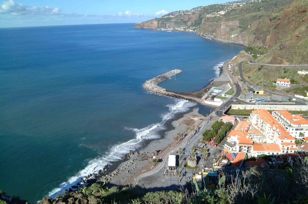 Loft Pacos Da Vila Ribeira Brava Exterior photo